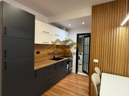 SHITET APARTAMENTI 1+1 PLAZH DURRES