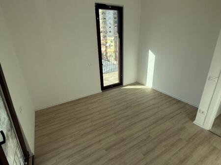 Ufficio in Affitto – Altana Residence, Tirana