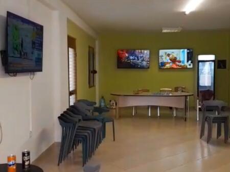 SHOP FOR RENT 187M2 KODRA DIELLIT 2000 EURO