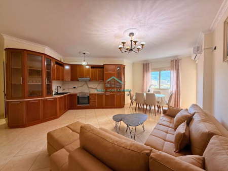 Apartament me Qera – 2+1, Zona e Aleksandrise, Vlore