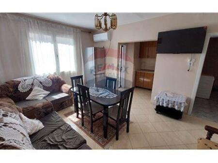 APARTAMENT 1+1 PER QIRA NE QENDER TE 21 DHJETORI