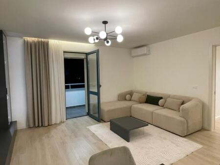 Jepet me qira apartament 2+1+2 tek Ambasada Amerikane.