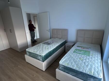 Apartament me qera 1+1