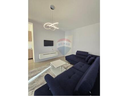 Jepet me qira 2+1 tek Ish Parku i Autobuzave,Rezidenca Alba.