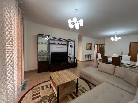 Apartment 2+1+2 near the Church on Kavaja road