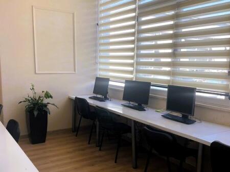 OFFICE SPACE FOR RENT 170M/2 AT KIKA 2 COMPLEX!