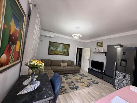 GARZIONERE ME QIRA ISH EKSPOZITA 50.000 LEKE