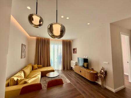 Apartament 2+1 per Qira Komuna e Parisit