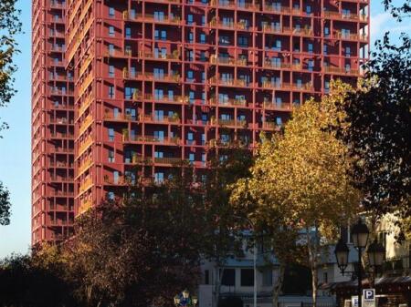 MODERN APARTMENT FOR SALE AT GARDEN BUILDING