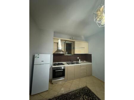 Qera, Apartament 1+1, Fresk, Tiranë.