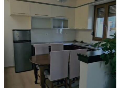 Two-story villa for rent, Ali Dem