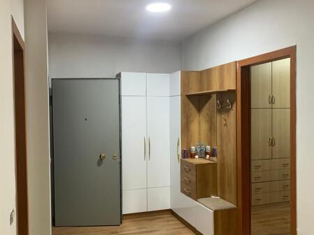Apartament per qera 2+1+post parkim Yzberisht