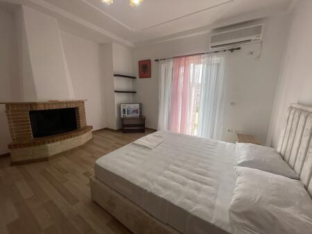Jepet Apartament me Qera ,Ne Fresk