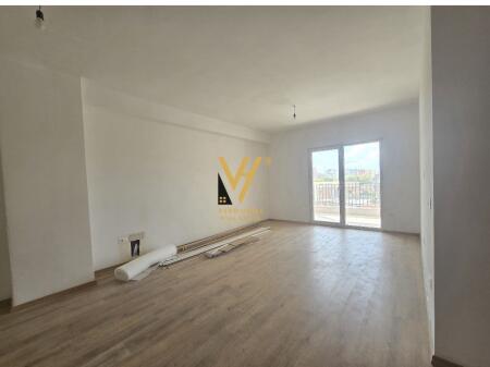 FOR SALE 2+1 APARTMENT IN LAPRAKE, KOM AURA 186,700 EURO