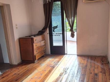 VILE ME QERA 240 M2 RRUGA E DIBRES 1300 EURO