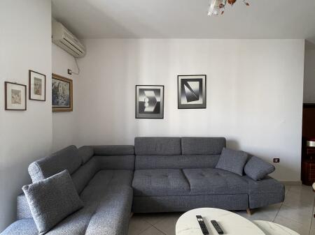 Affittasi appartamento 2+1+2 arredato ad Astir