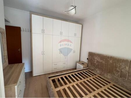 APARTAMENT 1+1 ME QIRA , RRUGA E KAVAJE