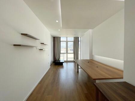 Apartament 2+1 per qira tek Kika 2 tek Komuna e Parisit.