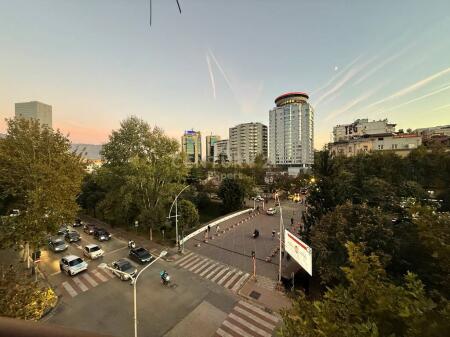 APARTAMENT 3+1 PER QIRA TEK SHALLVARET!