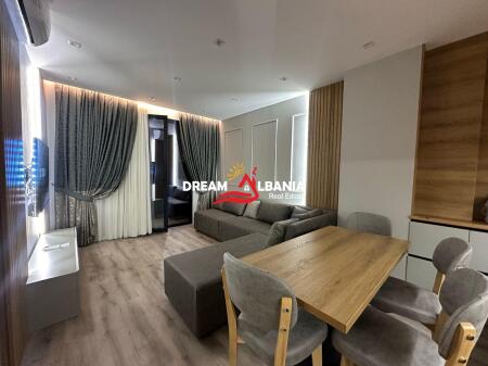 Super Apartament 1+1+Post Parkimi me Qera tek Pazari i Ri, Prane Shkolles Kuqe ne Tirane(ID 42111170)