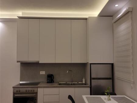 Centro, appartamento di lusso 1+1, 60.000 leke