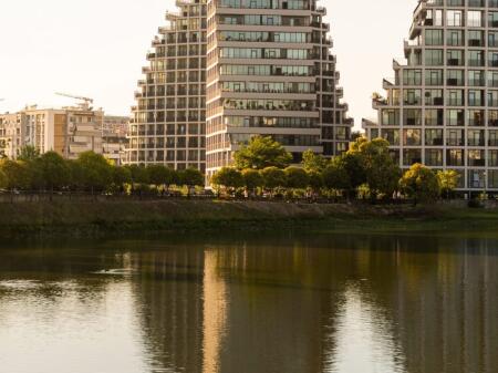 🏙️ UNIQUE APARTMENT 3+1+2 with PARKING SPACE & FANTASTIC VIEW of the ARTIFICIAL LAKE 🌅✨