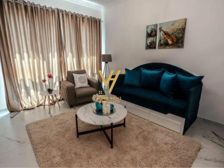 VENDESI APPARTAMENTO 1+1+BLK A SQUARE 21 225.000 EURO