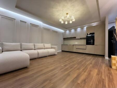 Vicino alla Via Kosovareve - Vendiamo un super appartamento 2+1+2