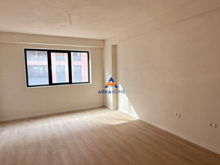 VENDESI APPARTAMENTO 1+1+BALCONE "UNAZA E RE, URBAN GATE" 95.000 EURO