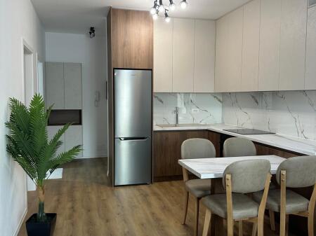 Jepet me qera Apartament 2+1 Zogu i zi