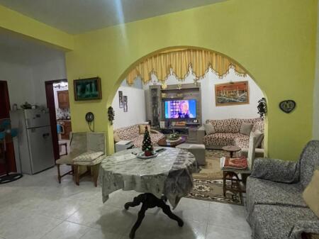 OCCASIONE VENDESI APPARTAMENTO 2+1 VICINO BLUESTAR  CENTRO DURRËS