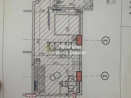 Affitto, Locale Commerciale, Myslym Shyri, 800 euro / mese