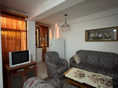 Shitet Ap 1+1 rruga e Dibres