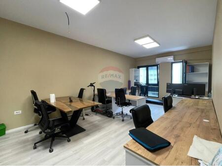 appartamento in vendita a Square 21 1+1