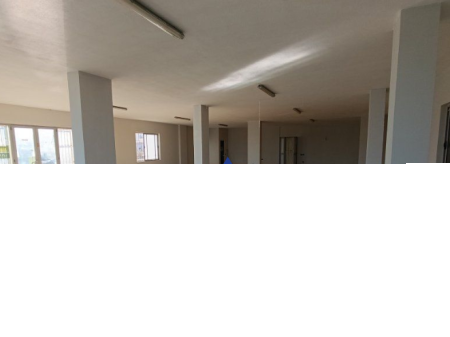 JEPET AMBIENT BIZNESI ME QERA 220M2 "RRUGA 7 NENTORI, KASHAR" 500 EURO