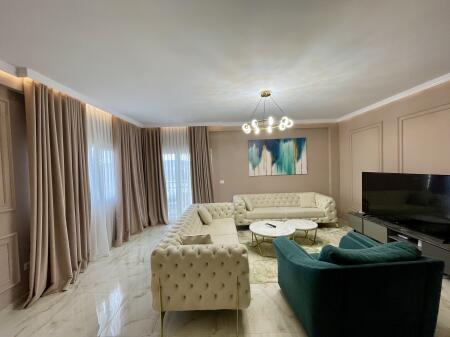 Jepet me QIRA apartament 3+1 ELITAR buzë Liqenit të Farkës