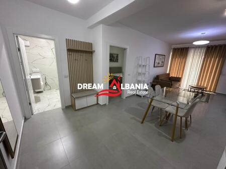 Appartamento 1+1 in affitto con parcheggio incluso sulla strada di Durazzo vicino a Colosseo (ID 42111489)