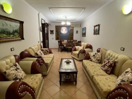 Apartament 2+1+1 Ballkon te 21 dhjetori me qera