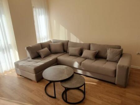 Affittasi Super Appartamento 1+1 nuovo, arredato a Zogu i Zi,