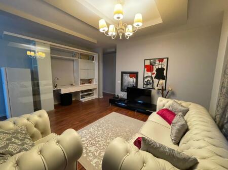 Shitet, Apartament 2+1+2 Liqeni Thate,Tirane