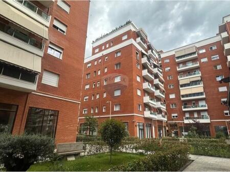 Apartament 1+1 me qira – Green City, Unaza e Re !