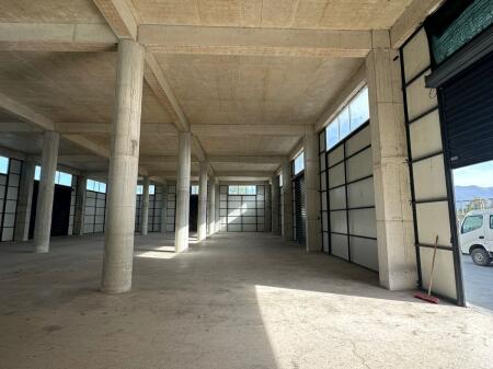 SUPER WAREHOUSE FOR RENT NEAR TOP CHANNEL