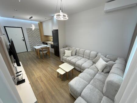 Apartament me qera 1+1 Tek 5 Maji