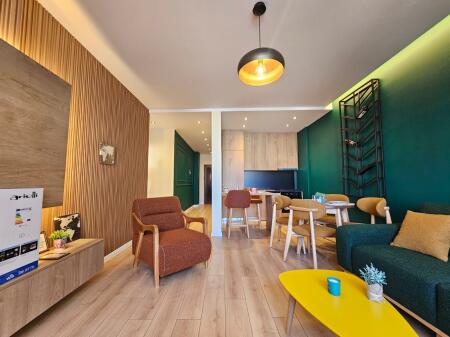 SUPER APPARTAMENTO IN VENDITA, COMPLETAMENTE ARREDATO, SPIAGGIA DI DURRËS