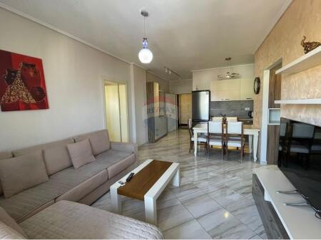 Apartament - Për Qira - Myslym Shyri, Tiranë