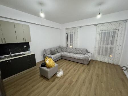 📣 AFFITTO Appartamento 1+1 📍 Complesso Kaimi, Ali Dem 🛣️ Via "Pasho Hysa" ✨