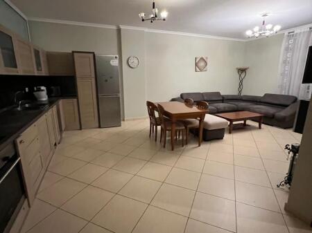 2+1,arredato via peti lago secco,prezzo 500 euro,parcheggio opzionale