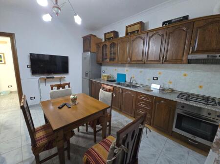 CASA IN AFFITTO 1 PIANO CENTRO, DURRES