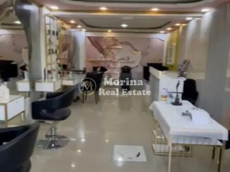 Business Premises/shop for sale, on Ndre Mjeda Street, 177000 Euro