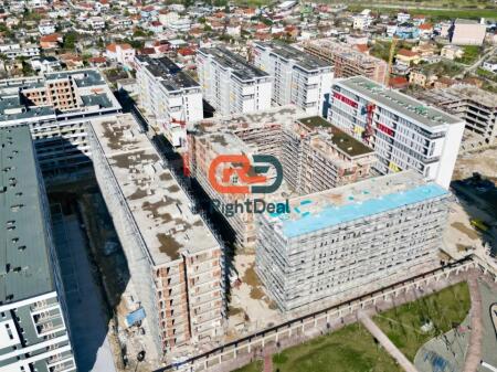 Tek Univers City, Shitet Super Apartament 2+1+2, Me Orientim Perfekt!!